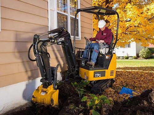 Location Mini-Pelle John Deere 17D 